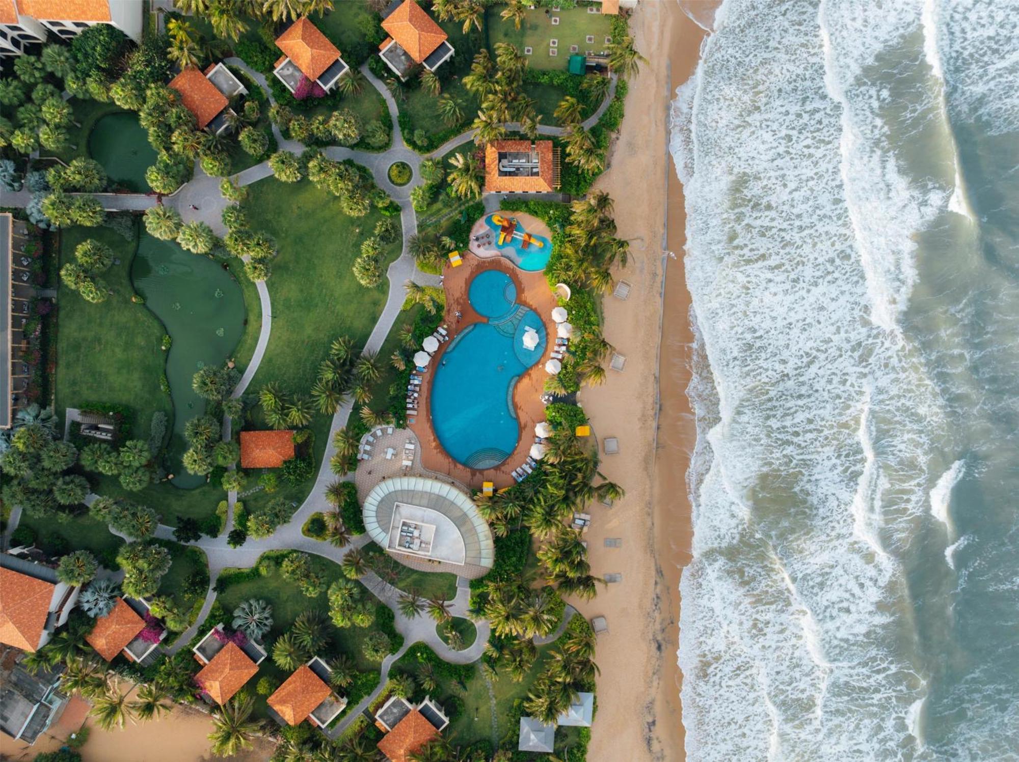 Radisson Resort Phan Thiet Exterior photo